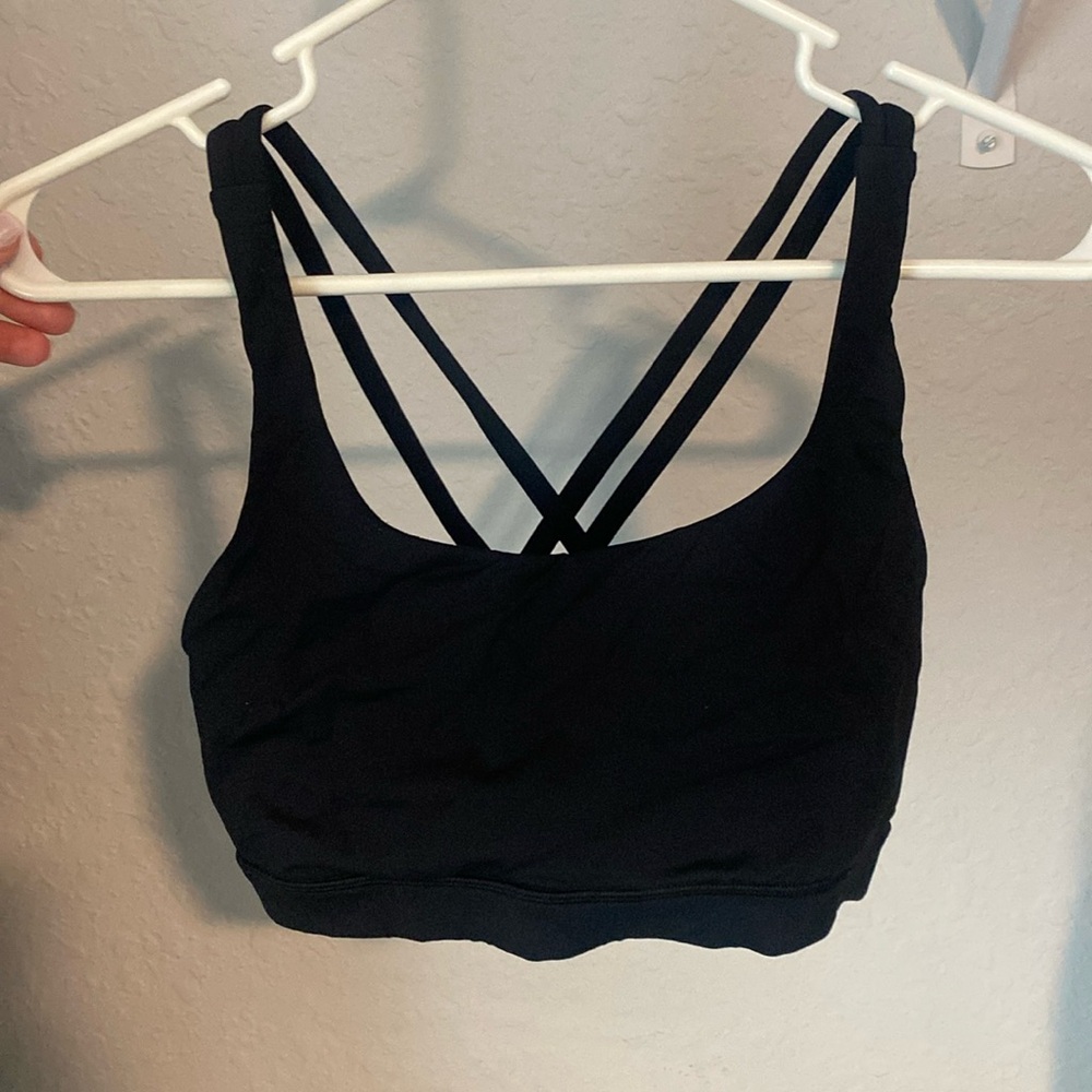 Lululemon sports bra